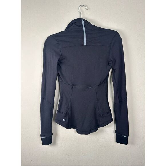 Lululemon Base Runner 1/2 Zip sz 2 - Picture 6 of 12
